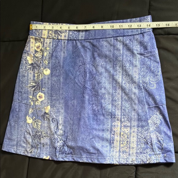 Blue / Purple Athletic Skorts with Floral Detail Pattern; Golf, Pickleball; NWOT - Picture 7 of 10